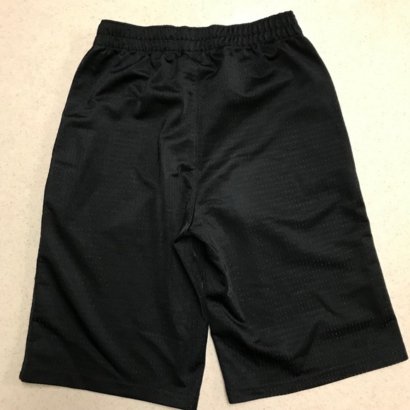 🌴3/$20 Jordan Shorts Black - Picture 2 of 3
